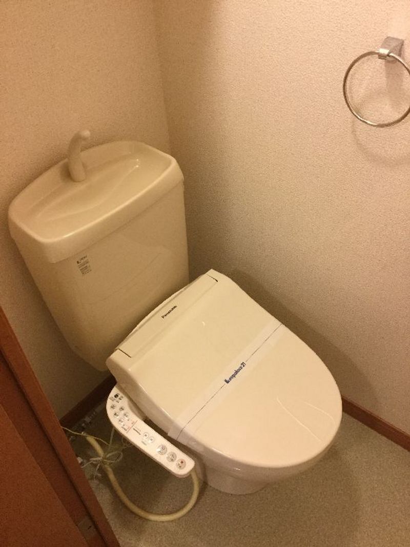 レオパレスジョウナン トイレ