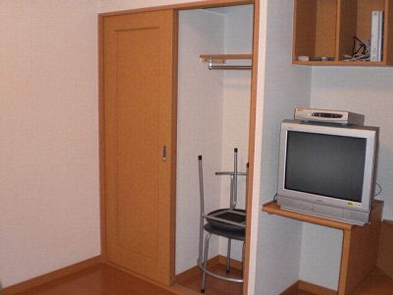 レオパレスドリーミー湘南Ⅲ 収納
