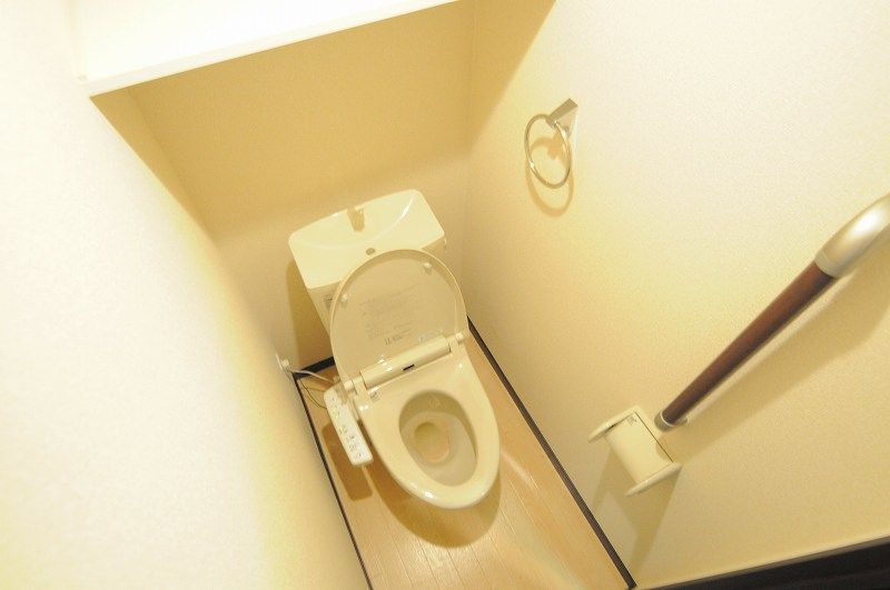 クレイノ楠谷２３ トイレ