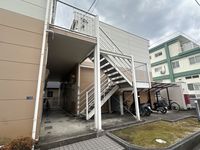 レオパレス富士見 エントランス