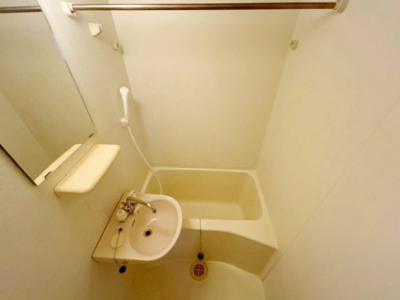 leopalace Komone Bathroom