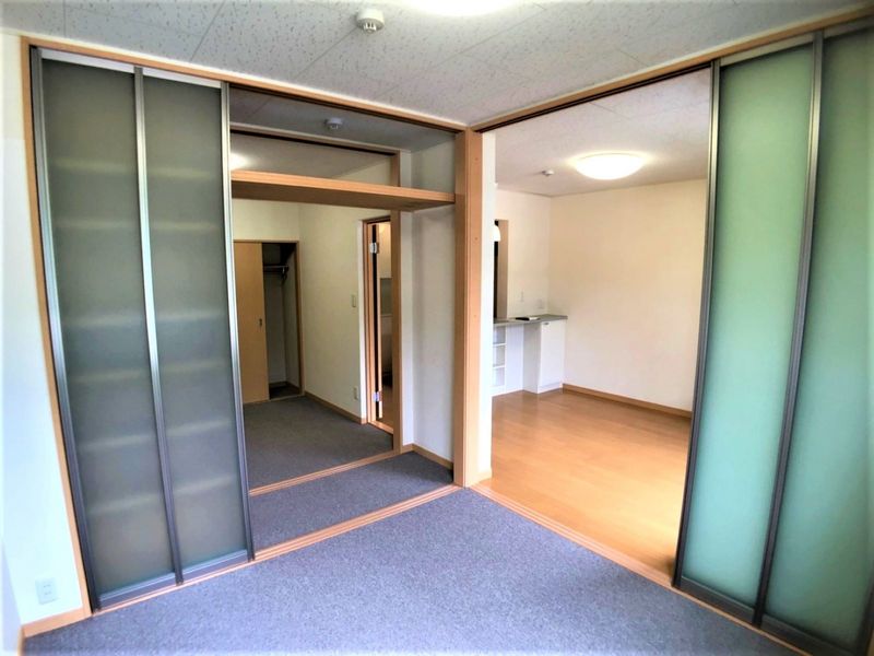 レオパレスチェリ その他