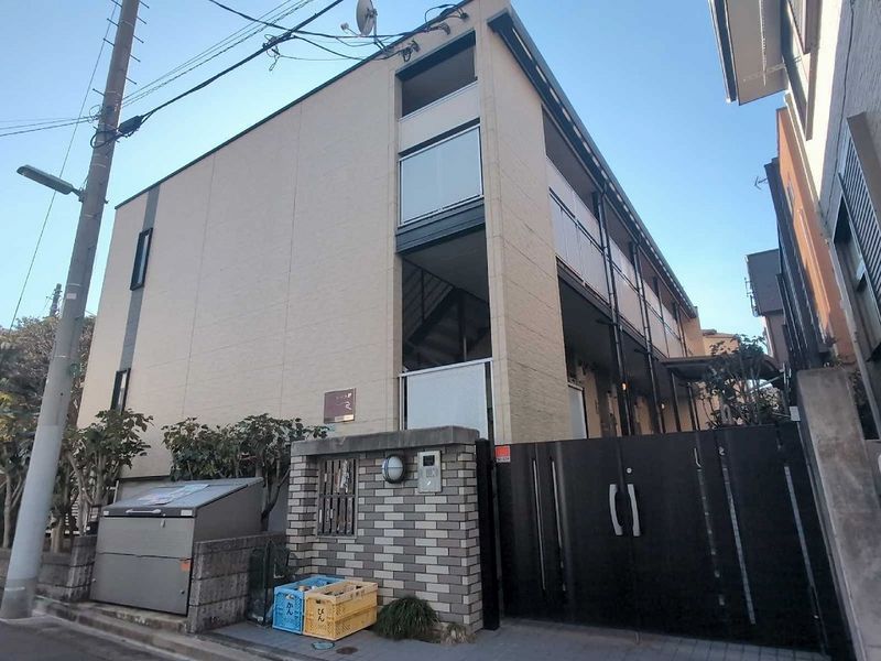 レオパレスＡｎｔＨＩＲＯ 外観