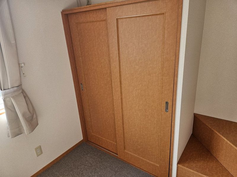 レオパレスエスポワール佐古 収納