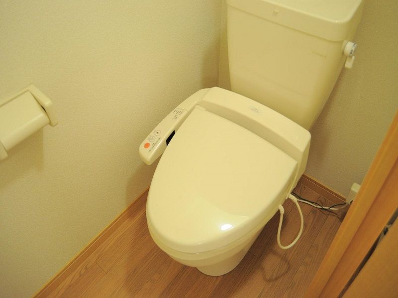 レオパレスサンポーチ トイレ