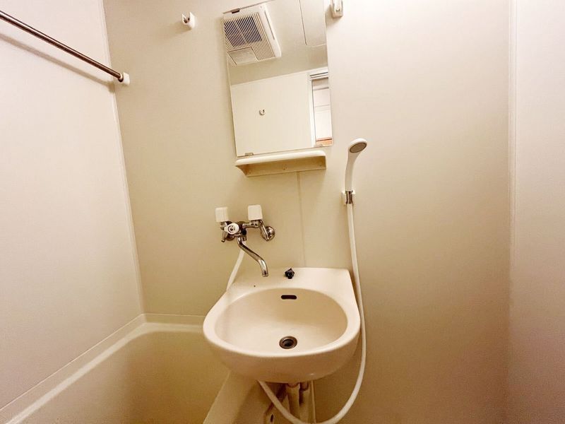 leopalace Lively III Sink