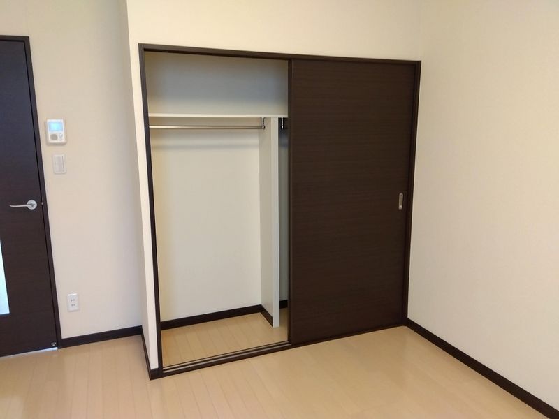 レオネクストグランデ　セコンド 収納