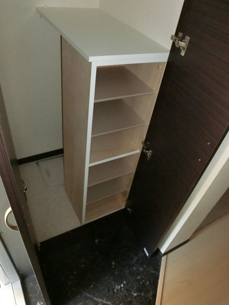 レオネクスト筒井 収納