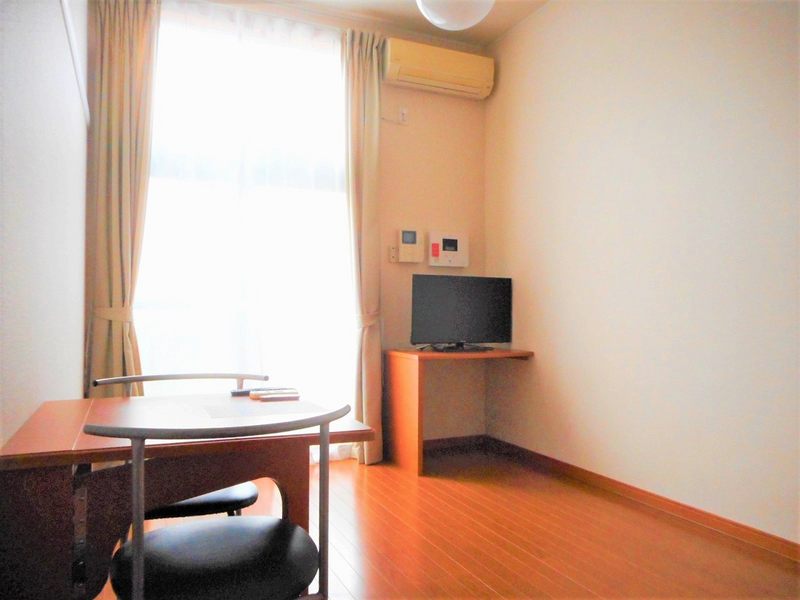 leopalace Tsumashina Living room