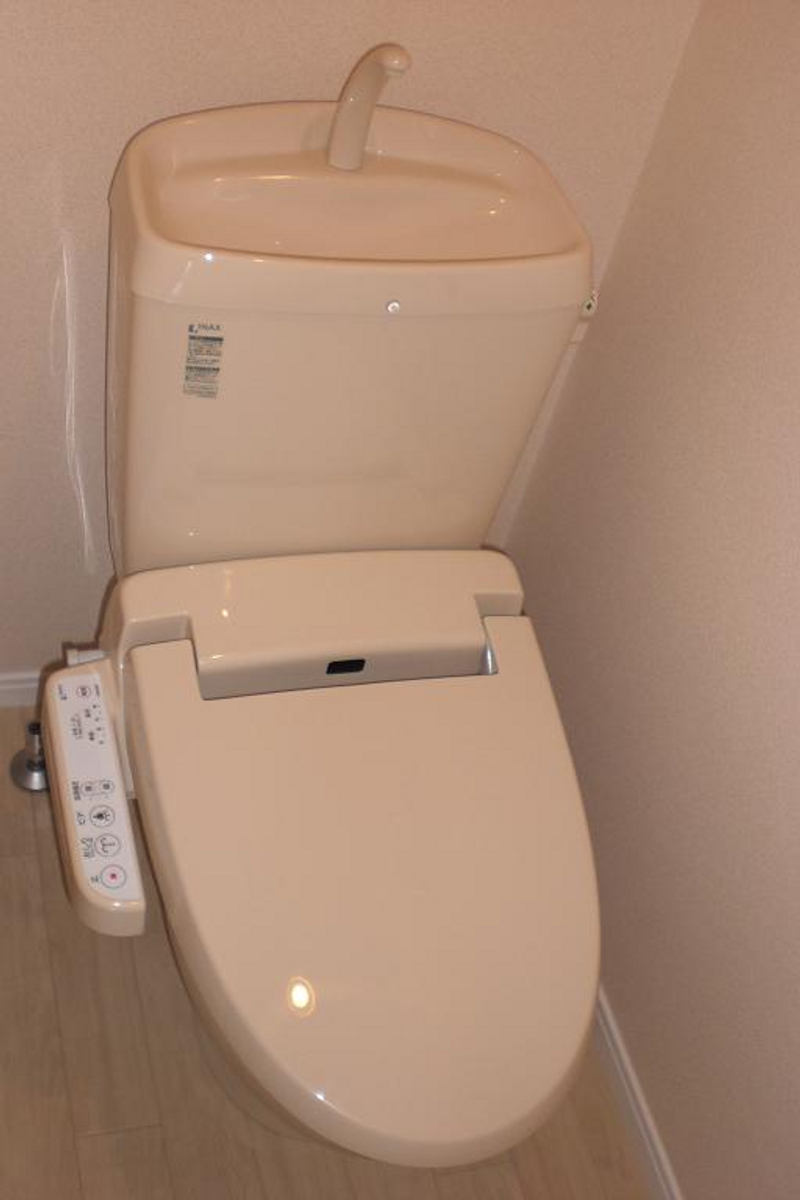 LEONEXT Loire Toilet
