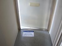 レオパレス天馬 玄関