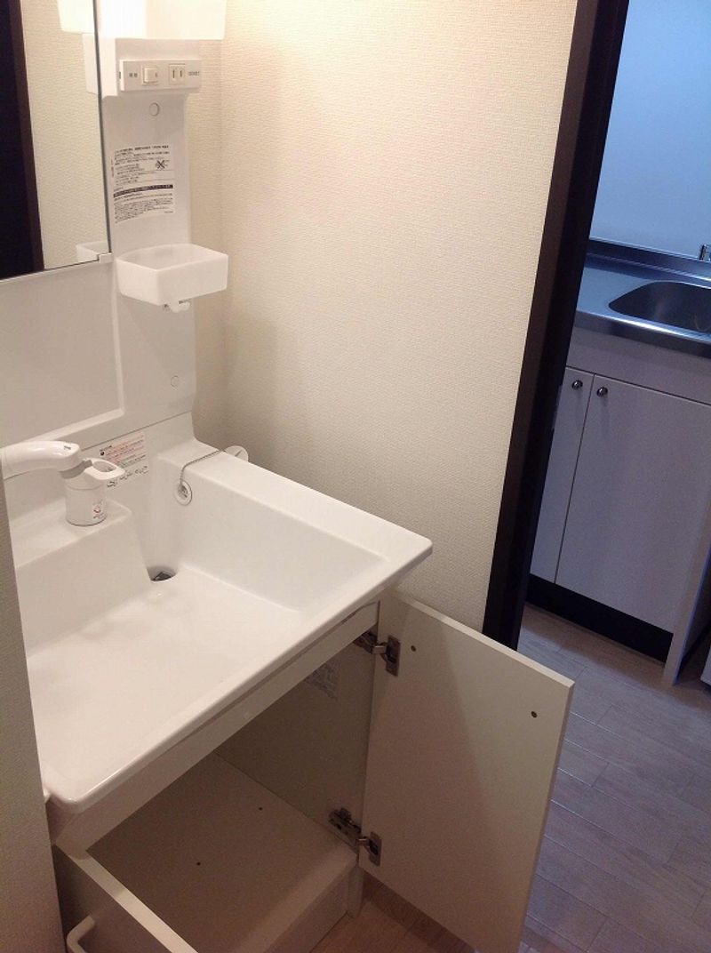 クレイノチェリー 洗面台