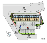 19132月租停车场