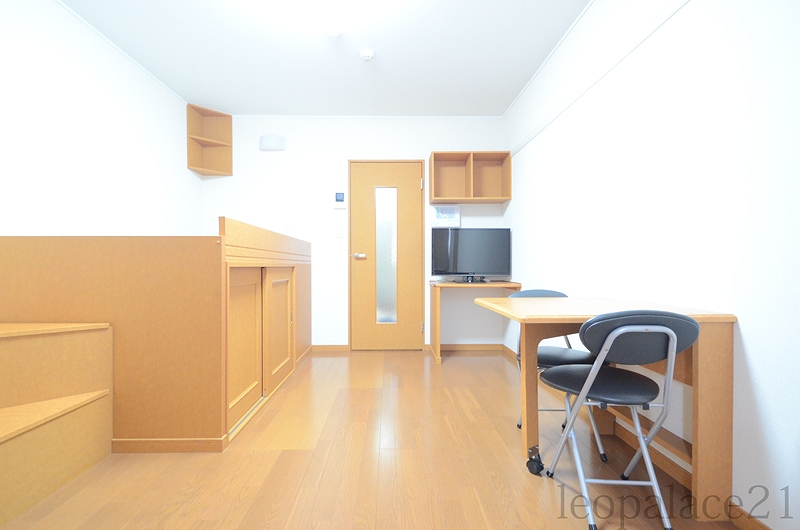 leopalace Izumi 2 客厅