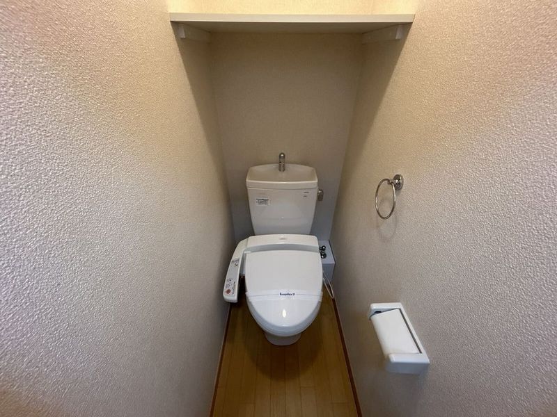 レオパレスグリーンバレー内谷 トイレ