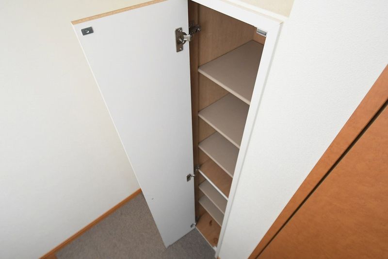 leopalace Flat Shinsakae 수납공간