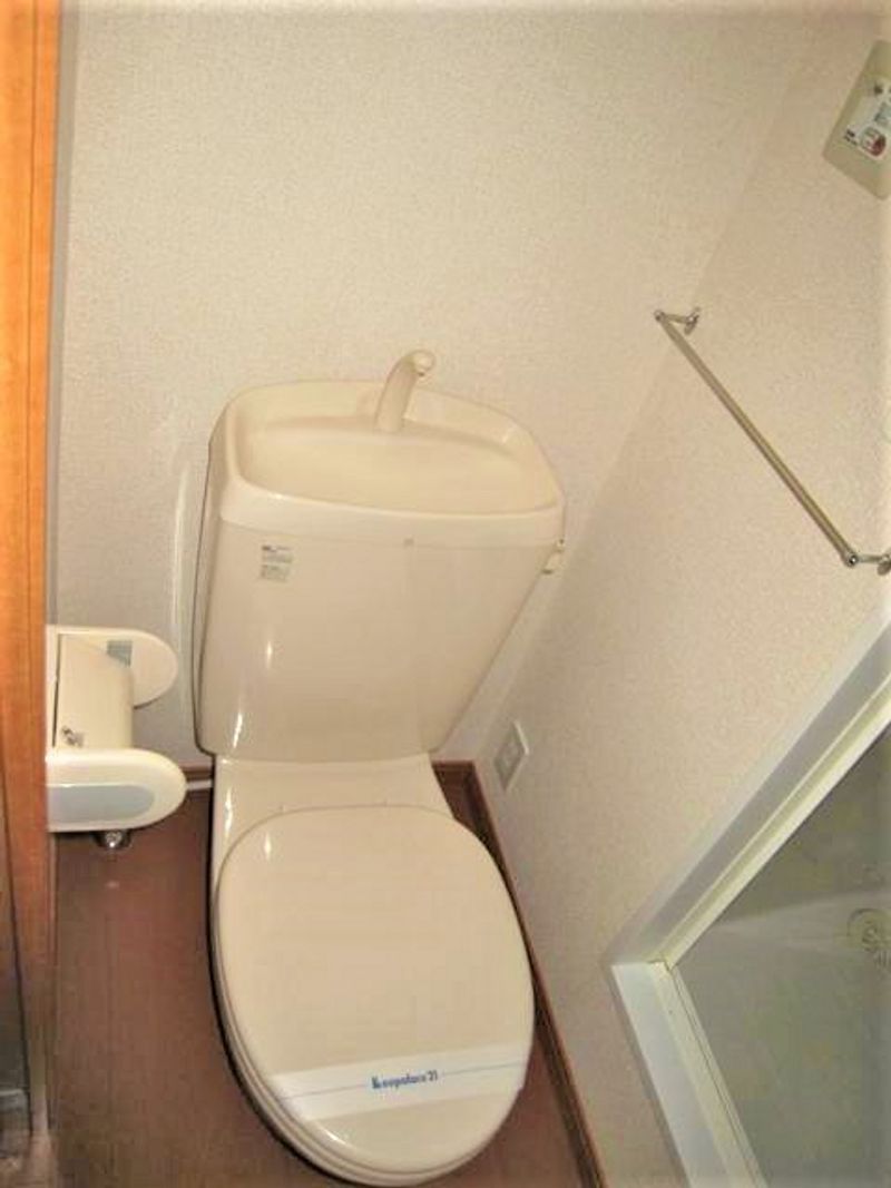 レオパレス秋桜 トイレ