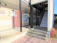 レオパレスパインヒル エントランス