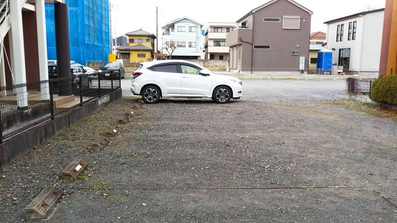 レオパレスＢａｍｂｏｏ 駐車場