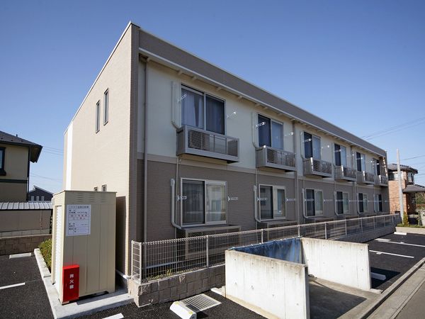 LEONEXT Pure Light exterior