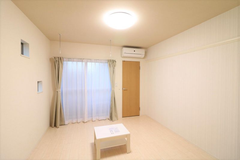 クレイノ山ノ内 居間