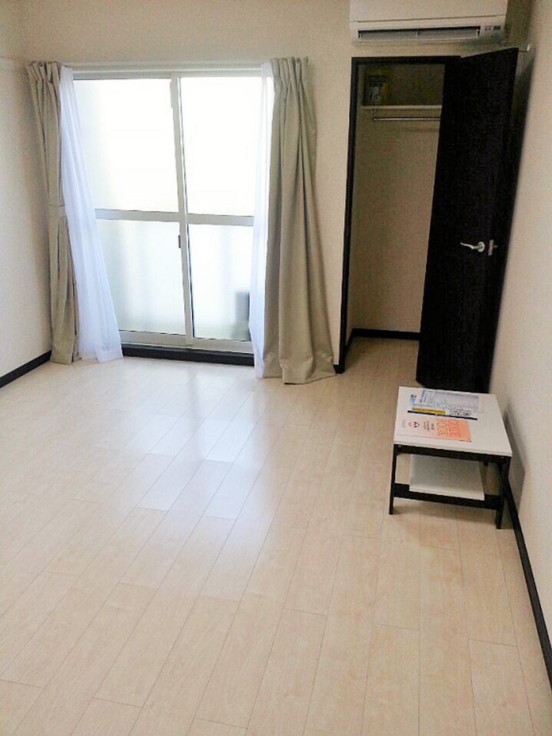 レオネクストアイランド 居間