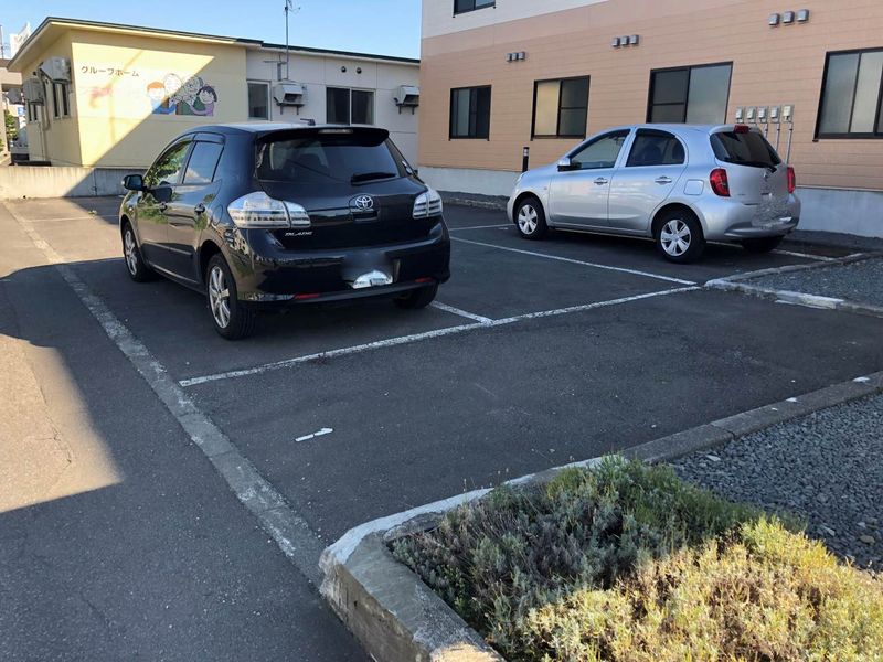 レオパレス宗代 駐車場