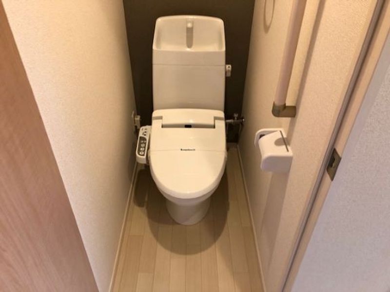 クレイノコンチェルト下条 トイレ