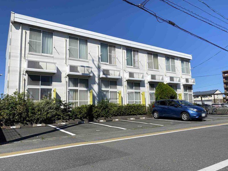 レオパレスカンフォタブル伊倉Ⅰ 外観