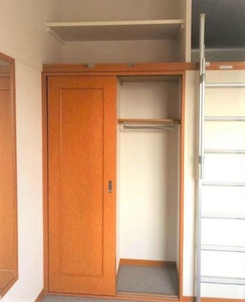 レオパレスグランマ 収納
