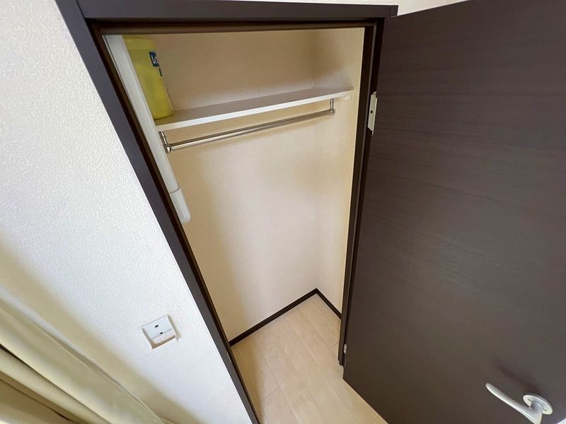 レオネクストトレゾールＫＳ 収納
