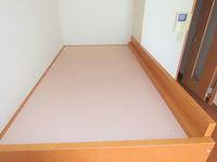 レオパレス御所 寝室