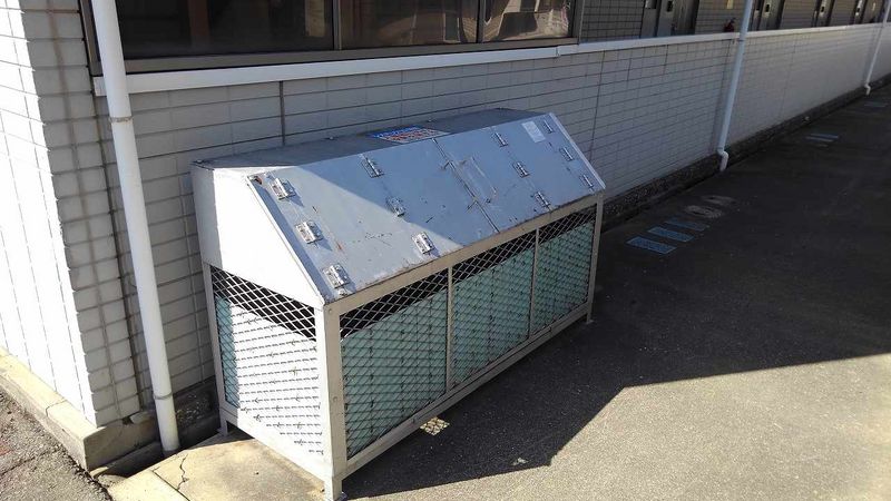 レオパレス向日葵弐番館 共用部分