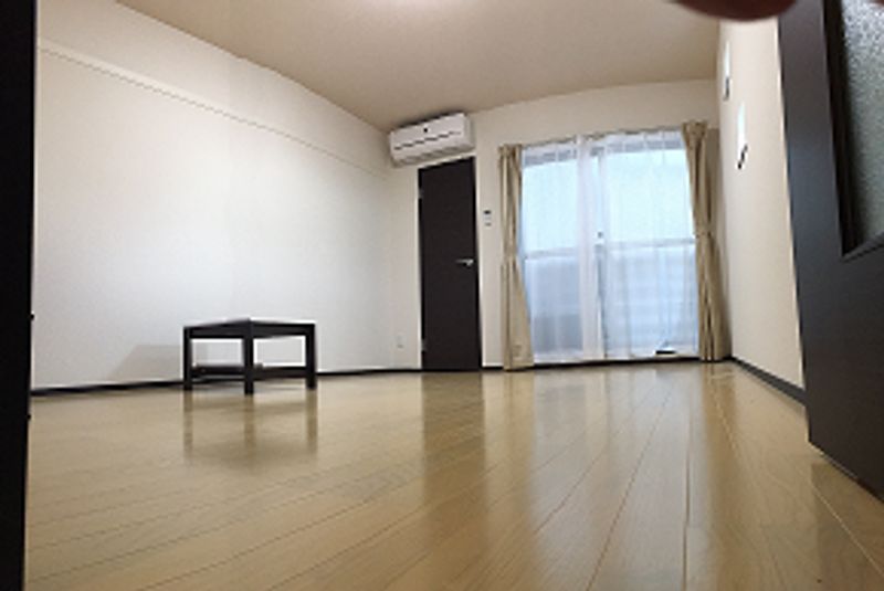 クレイノすみれ 居間