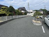 レオパレス里の尾 駐車場