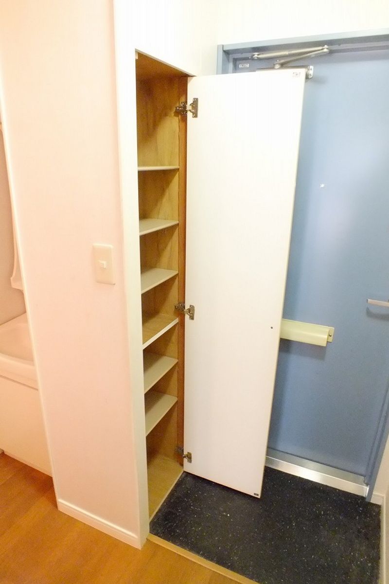 leopalace Dream Entrance