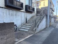 レオパレスサンフラウア エントランス