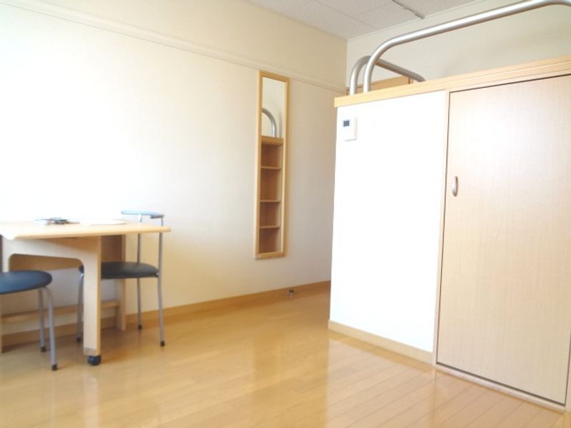 レオネクストウエストスプリング 居間