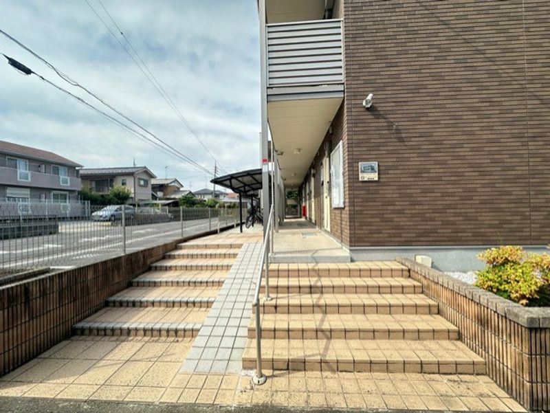 ミランダ奈紗お茶山 エントランス