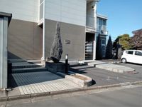 レオパレスＥ’ｚ エントランス