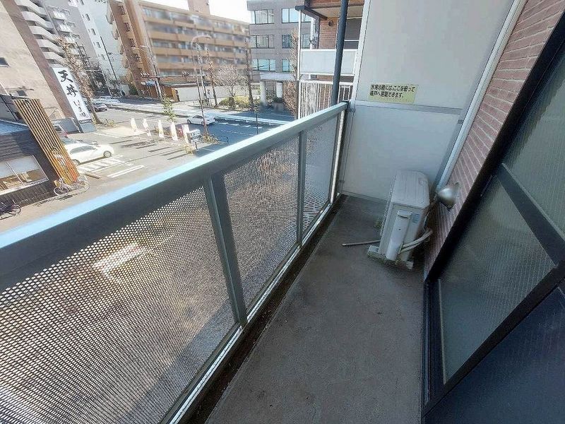 leopalace Zelkova 阳台