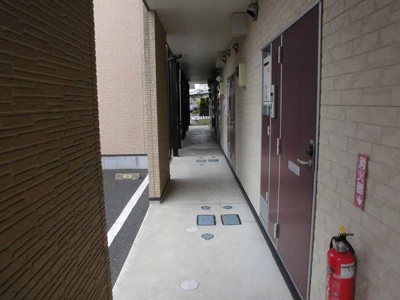 レオパレスＫＡＭＩＮＯＫＡＷＡ 共用部分