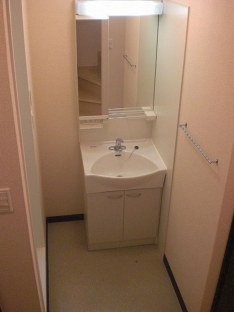 LEONEXT Belle House 세면실