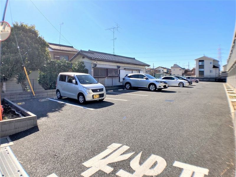 ミランダルナ　ルミエール上尾 駐車場