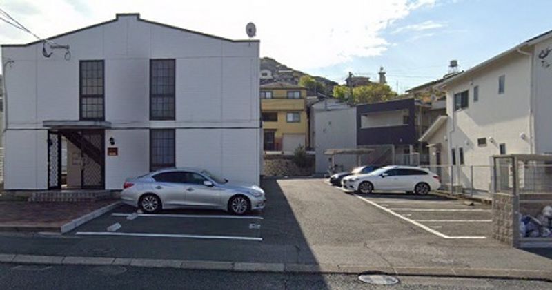 レオパレスＩＲＩＥ 駐車場