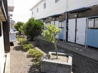 レオパレス中屋敷ソレイユ 庭