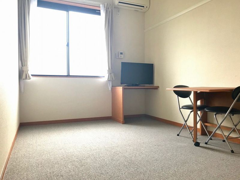 レオパレスオニオン その他