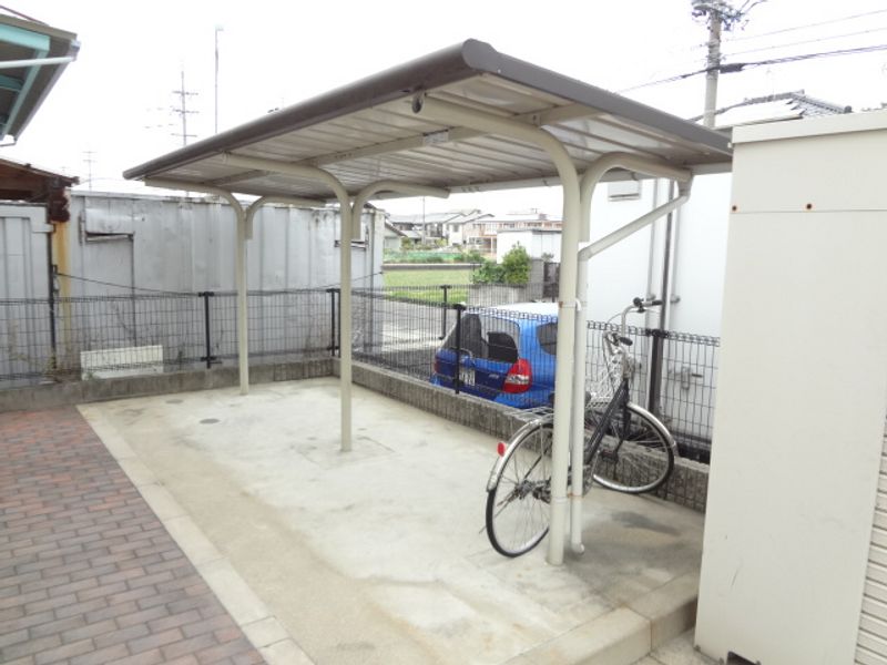 レオパレスニューセンチュリー 共用部分