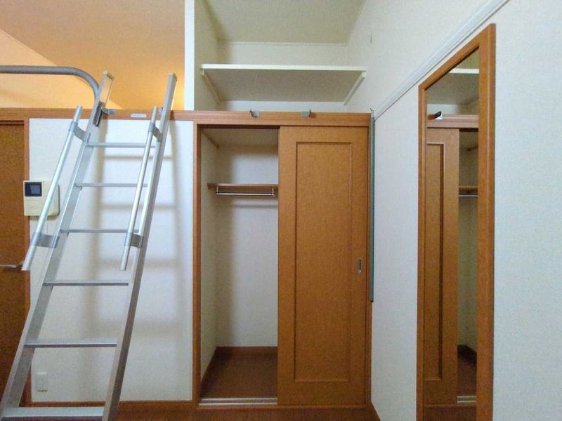 レオパレスダイガ 収納