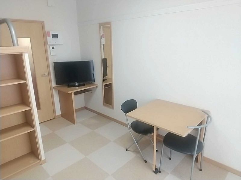 leopalace Lily 거실